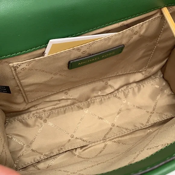 MICHAEL KORS MEDIUM FLAP CHAIN
SHOULDER CROSSBODY BAG FERN
GREEN COLOR - Picture 15 of 16